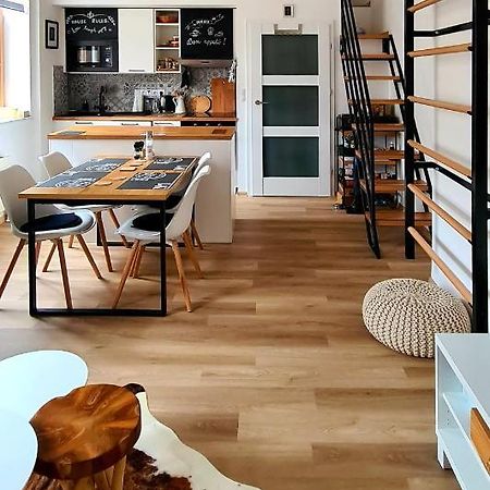 Loft Rezidence Kotel روكيتنسي ناد جيزيرو المظهر الخارجي الصورة